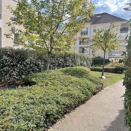 Studio 28 M2 & Jardin Privatif 20 M2 Montigny-le-Bretonneux ภายนอก รูปภาพ