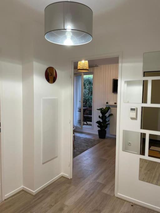 Studio 28 M2 & Jardin Privatif 20 M2 Montigny-le-Bretonneux ภายนอก รูปภาพ
