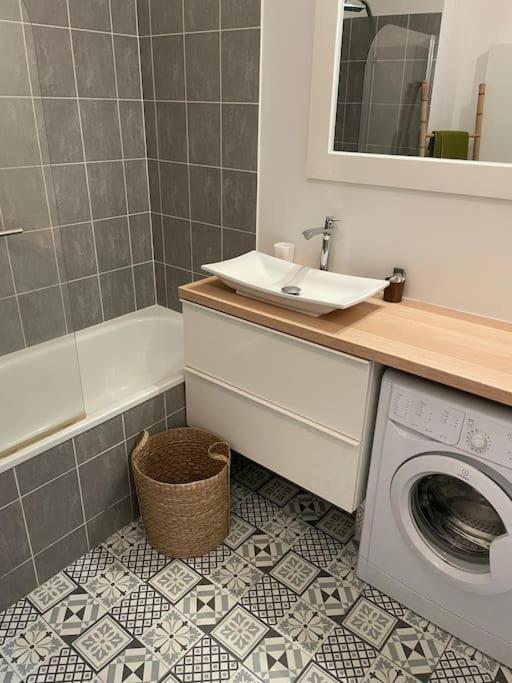 Studio 28 M2 & Jardin Privatif 20 M2 Montigny-le-Bretonneux ภายนอก รูปภาพ
